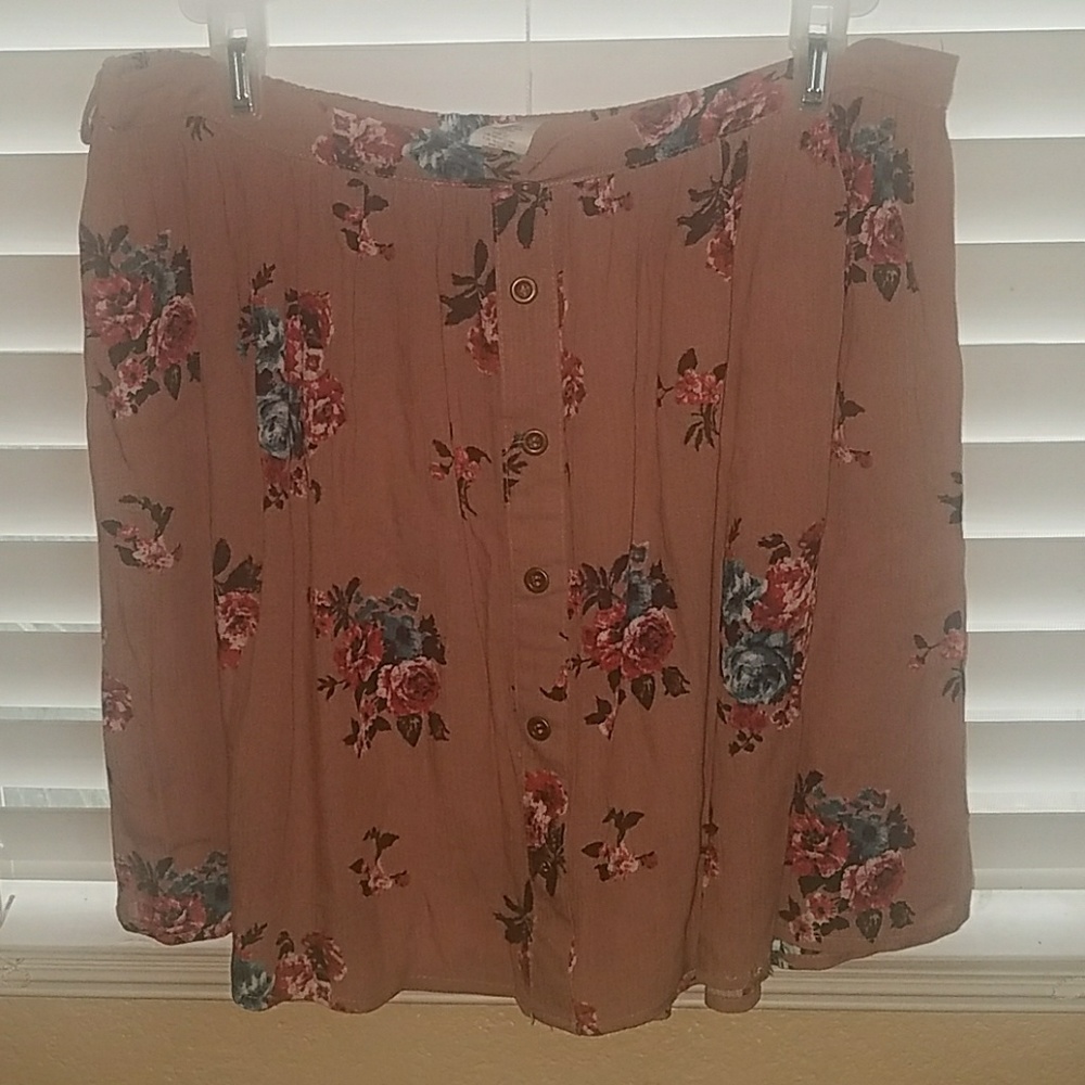 Cute Floral skirt